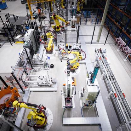 How virtual factories help manufacturers master complexity and reduce risk