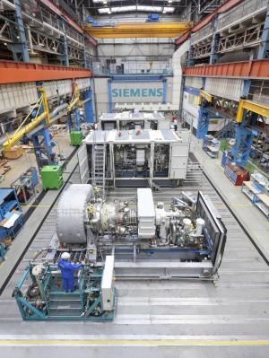 Siemens factory assembly of gas turbine packages