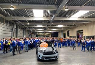 VDL Nedcar bouwt miljoenste auto voor BMW Group